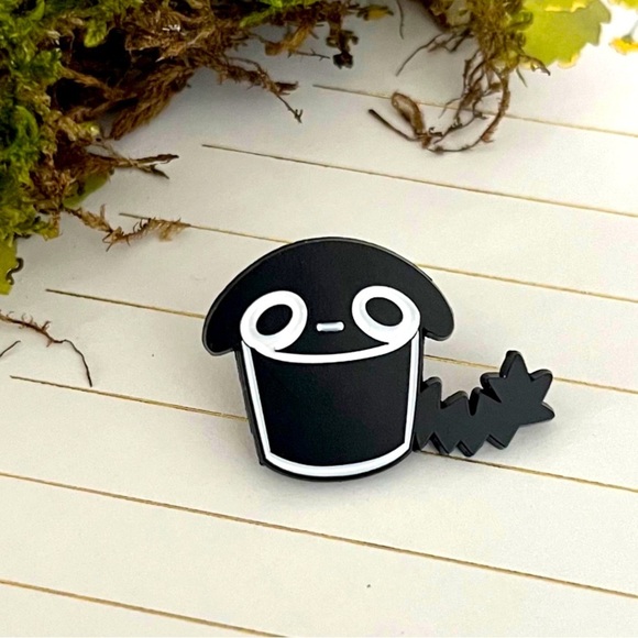 SALE Black Cat In a Cup Enamel Pin - Picture 1 of 1
